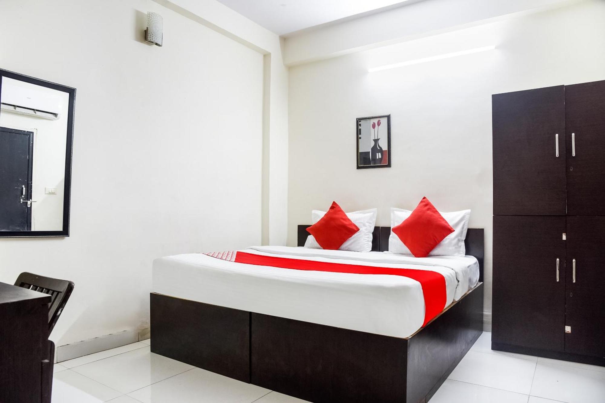 Hotel O Radhika Palace Bhopal Ngoại thất bức ảnh