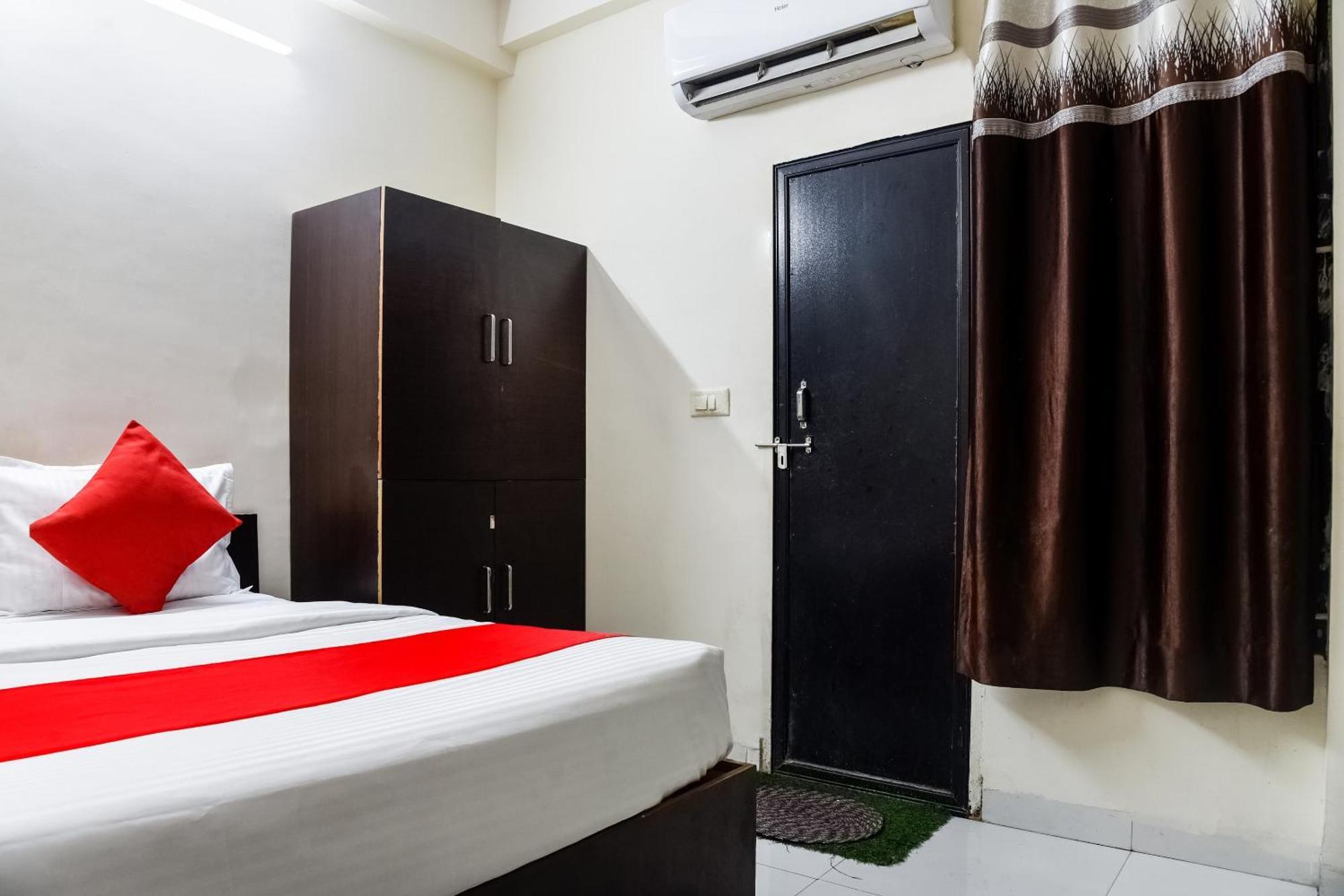 Hotel O Radhika Palace Bhopal Ngoại thất bức ảnh