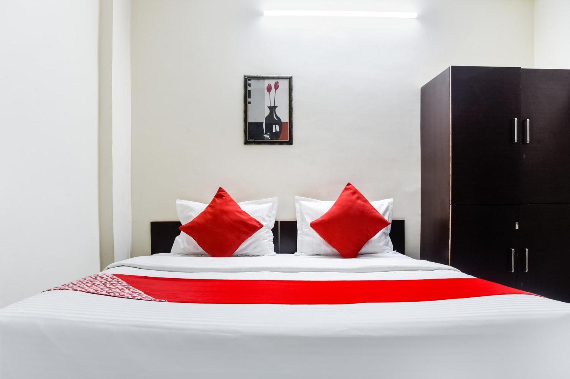 Hotel O Radhika Palace Bhopal Ngoại thất bức ảnh