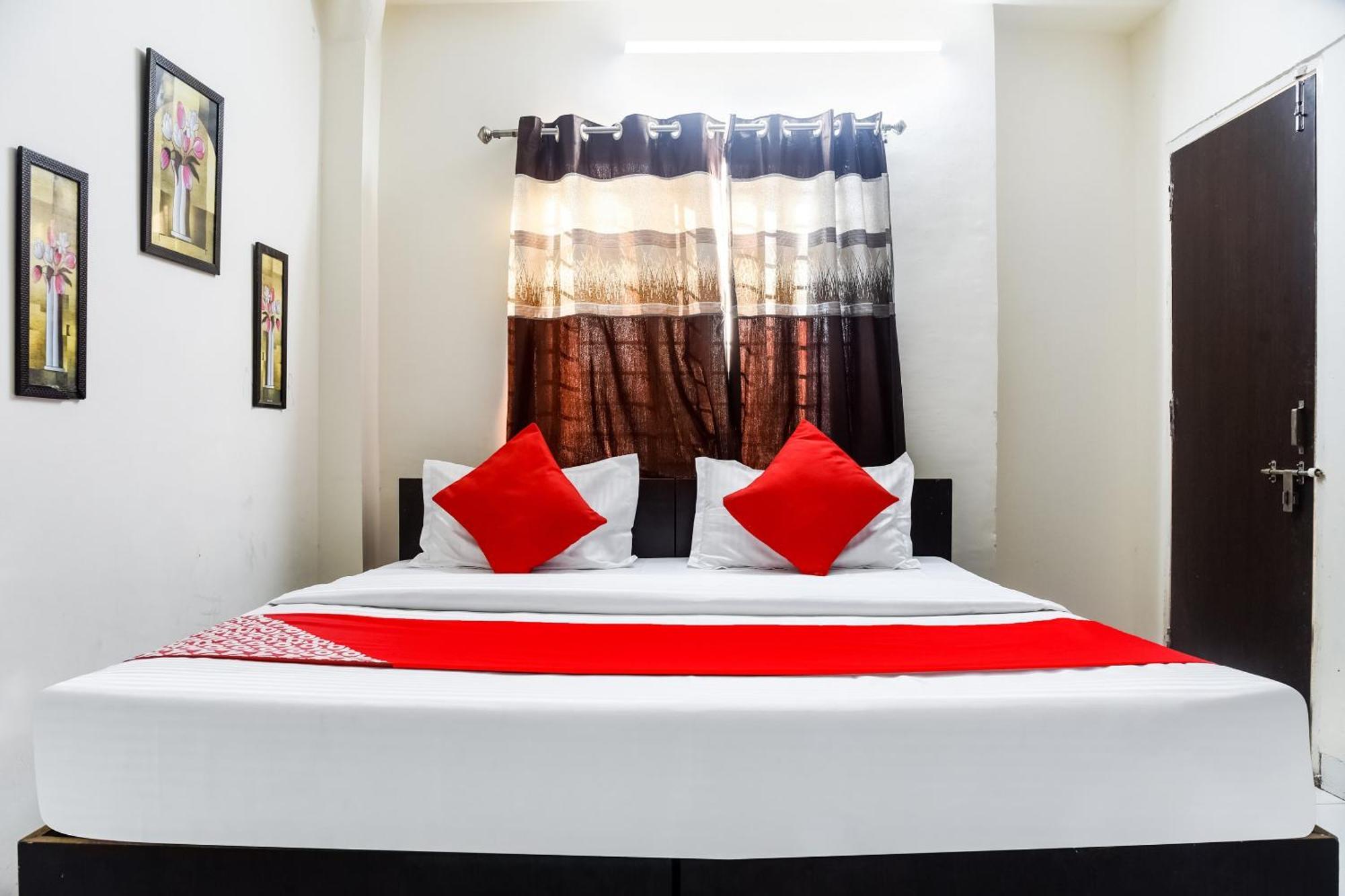 Hotel O Radhika Palace Bhopal Ngoại thất bức ảnh