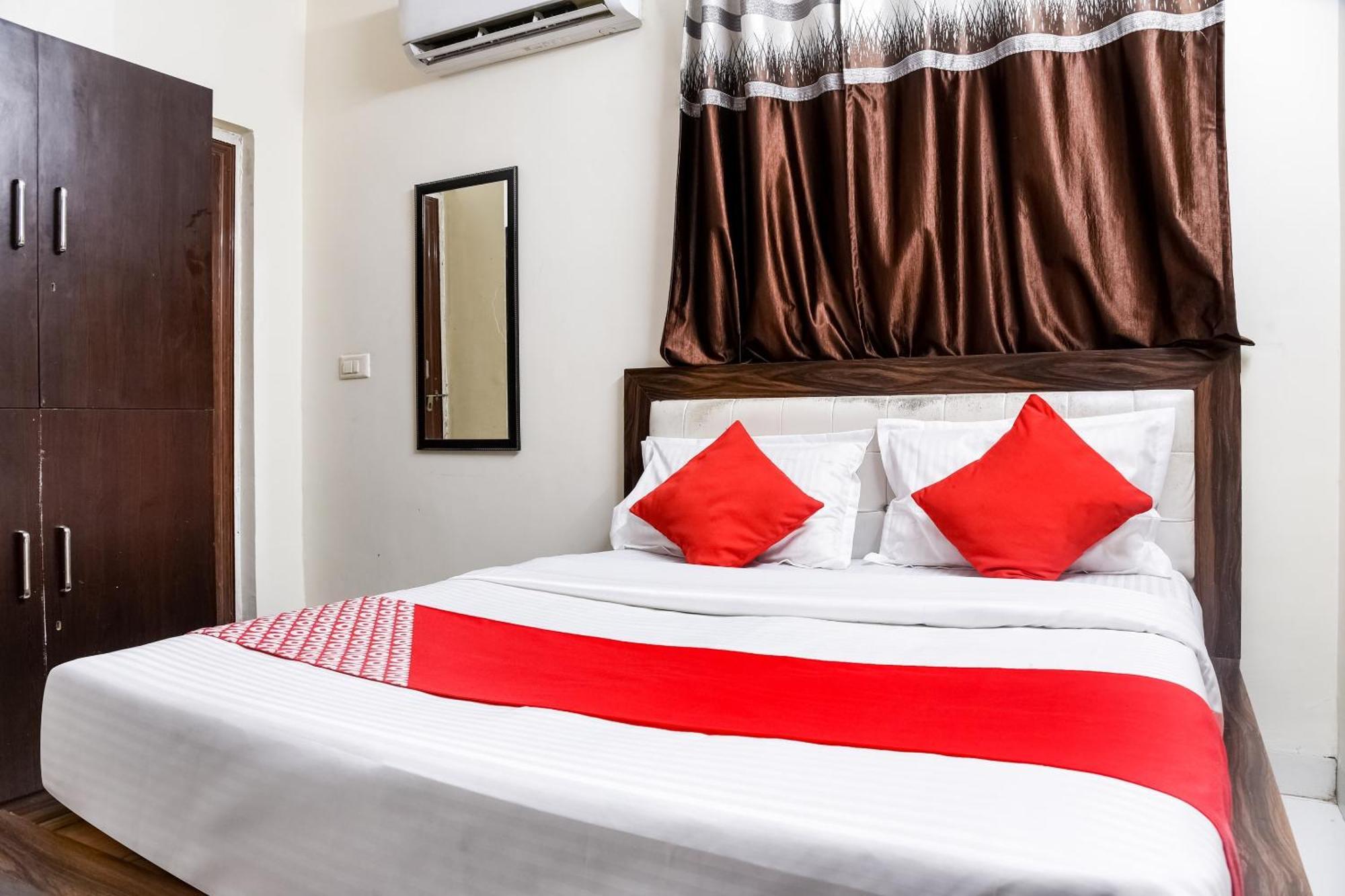 Hotel O Radhika Palace Bhopal Ngoại thất bức ảnh
