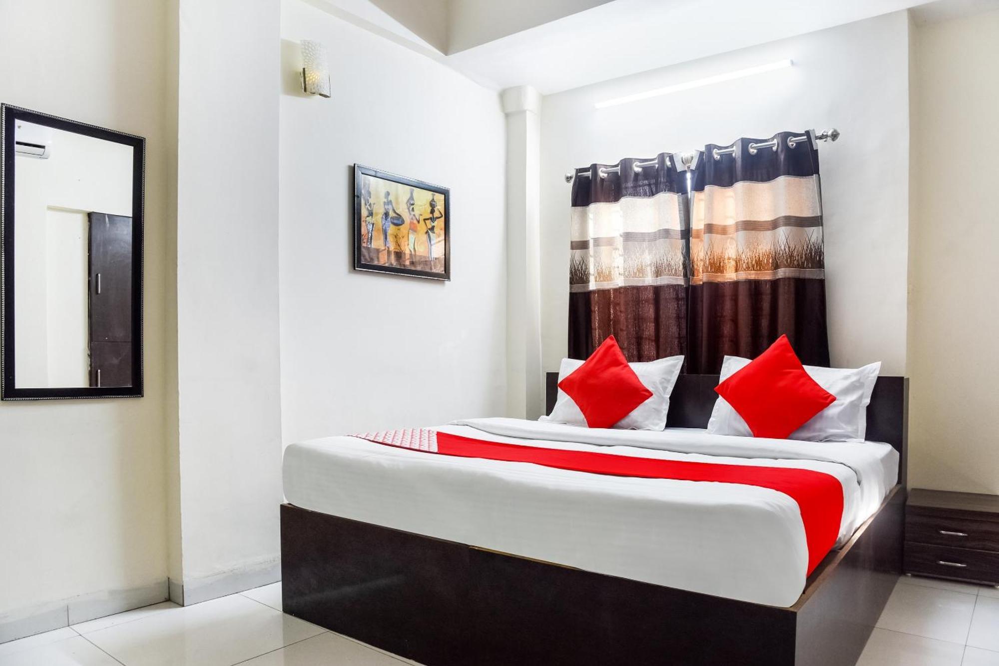 Hotel O Radhika Palace Bhopal Ngoại thất bức ảnh