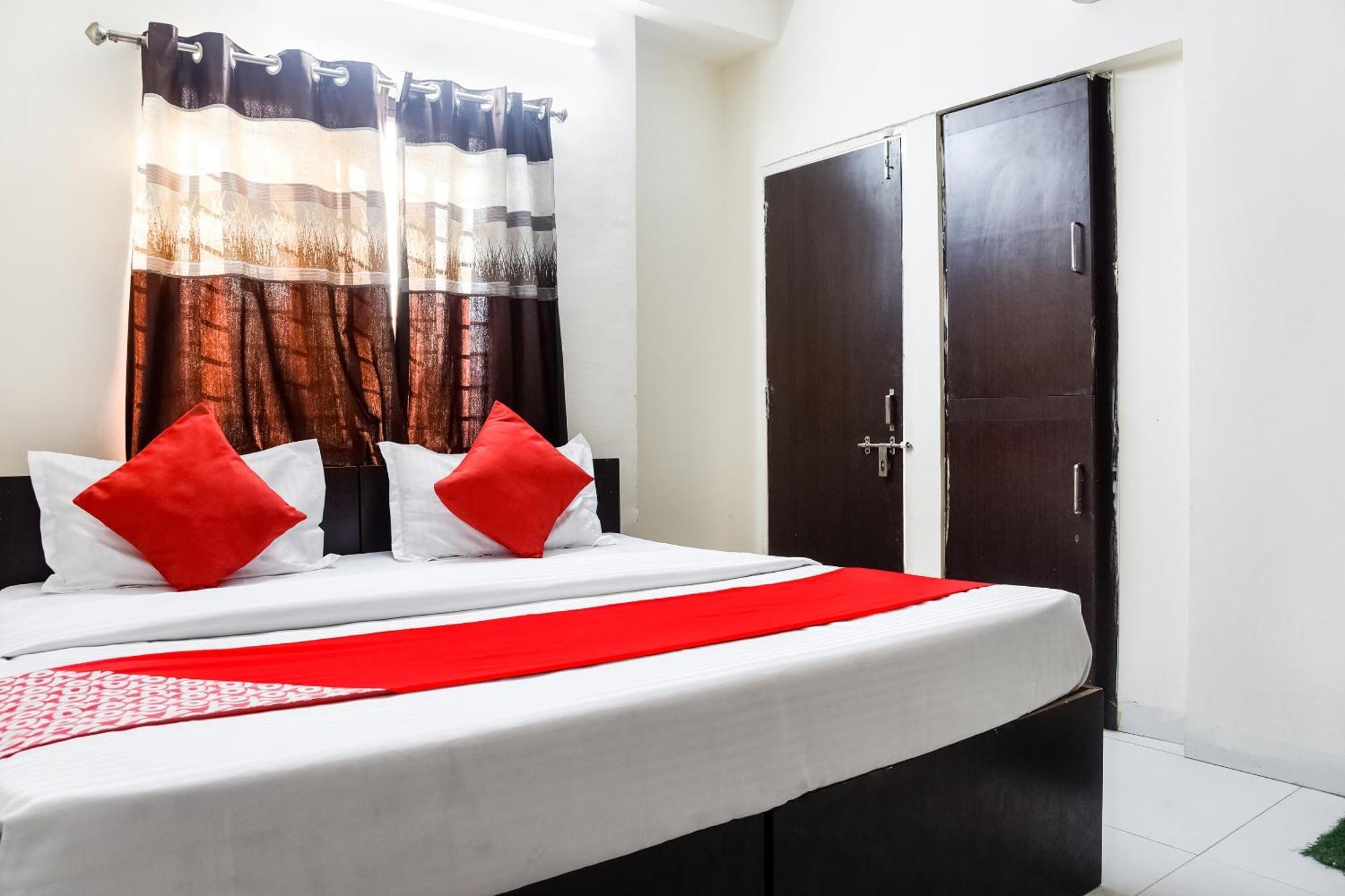 Hotel O Radhika Palace Bhopal Ngoại thất bức ảnh